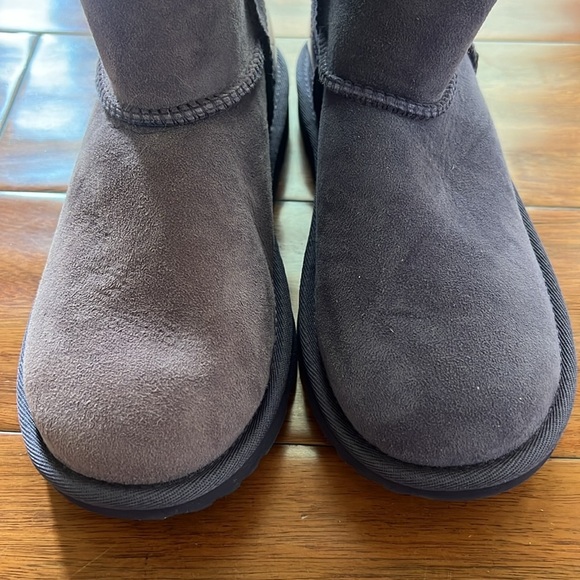 Purple Ugg plush Boots Size 5 - Picture 2 of 8